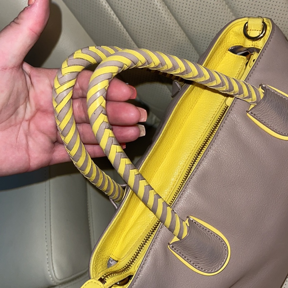 ♠️ Kate Spade handbag ♠️ beautiful EUC minimal use! - Picture 11 of 11